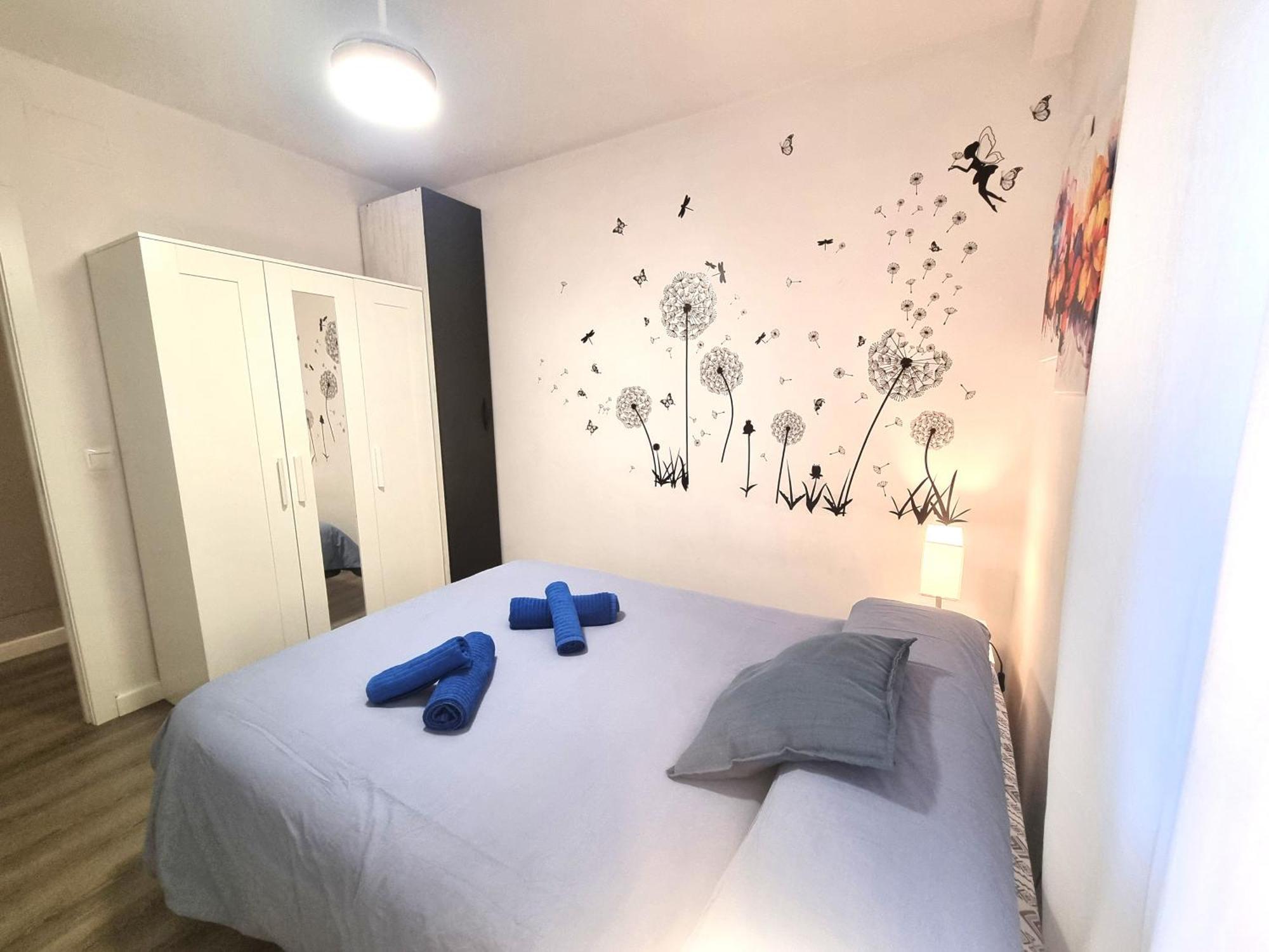Plaza Apartment *
